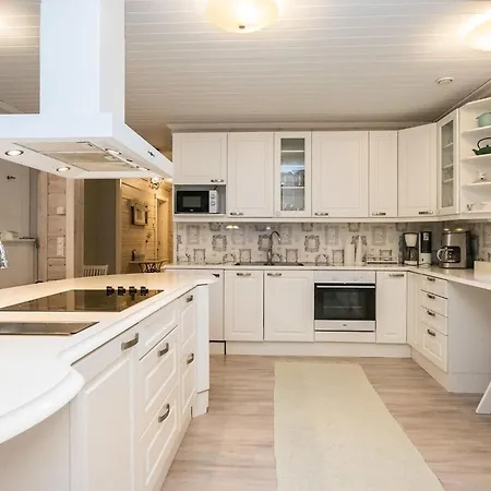 Tyssinniemi By Interhome * Hiukkajoki